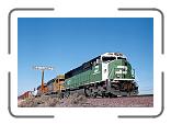 BN 9277 East at West Daggett CA on October 31, 1998 * 800 x 530 * (108KB)